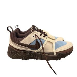 Travis Scott x Nike Zoom Field Jaxx 'Leche Blue' Size 9